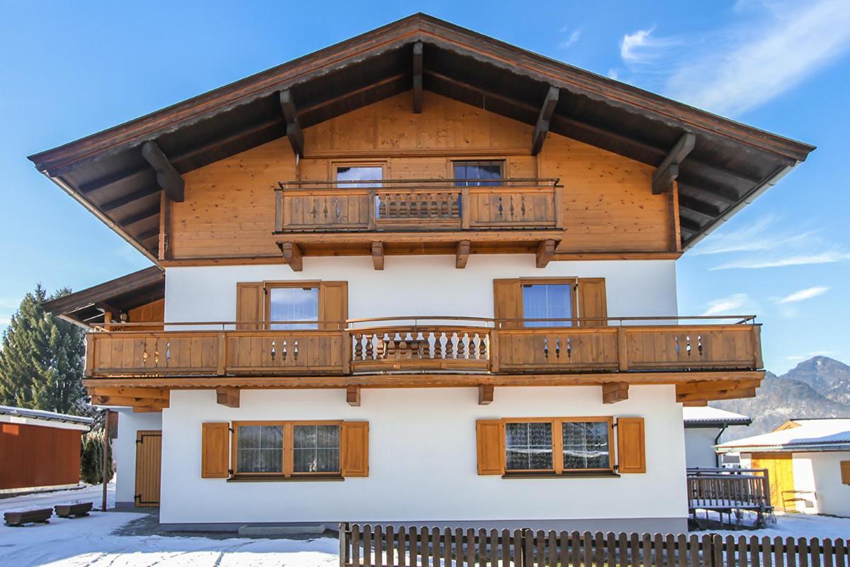 Ferienhaus Resi & Obermoser Kössen Chambre photo