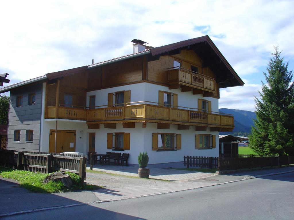 Ferienhaus Resi & Obermoser Kössen Chambre photo